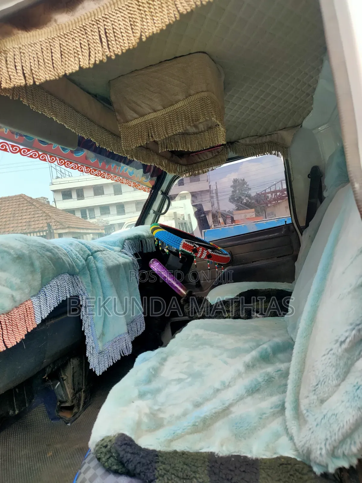 Isuzu Elf Truck 1994 White
