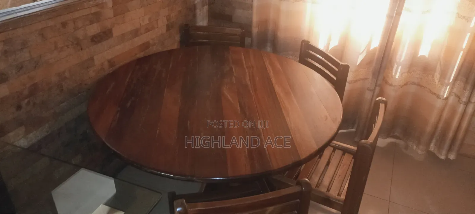 Dinning Table
