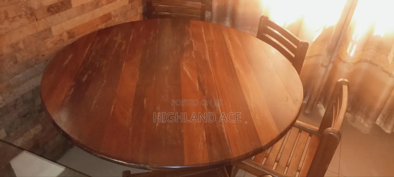Dinning Table