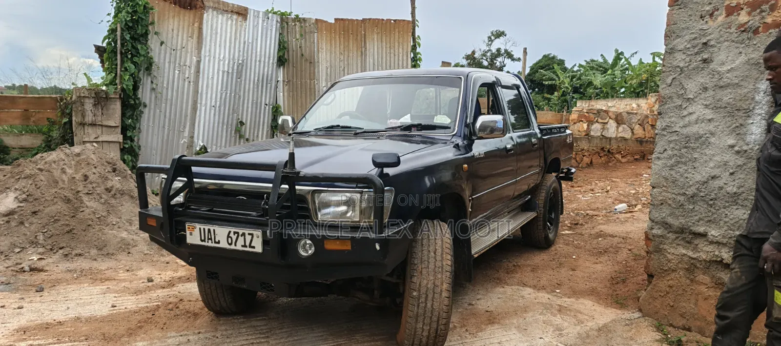 Toyota Hilux 1998 Blue