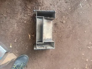 Mpompe Molds
