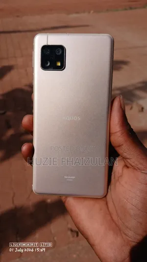 Sharp Aquos sense5G 64 GB Pink