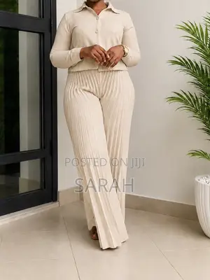Two Piece Set