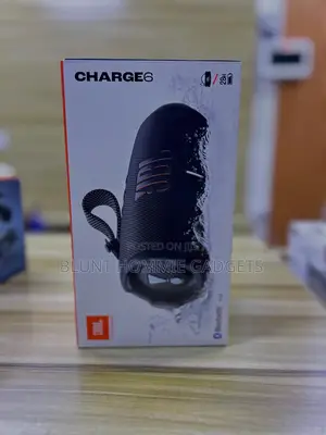JBL Charge 6