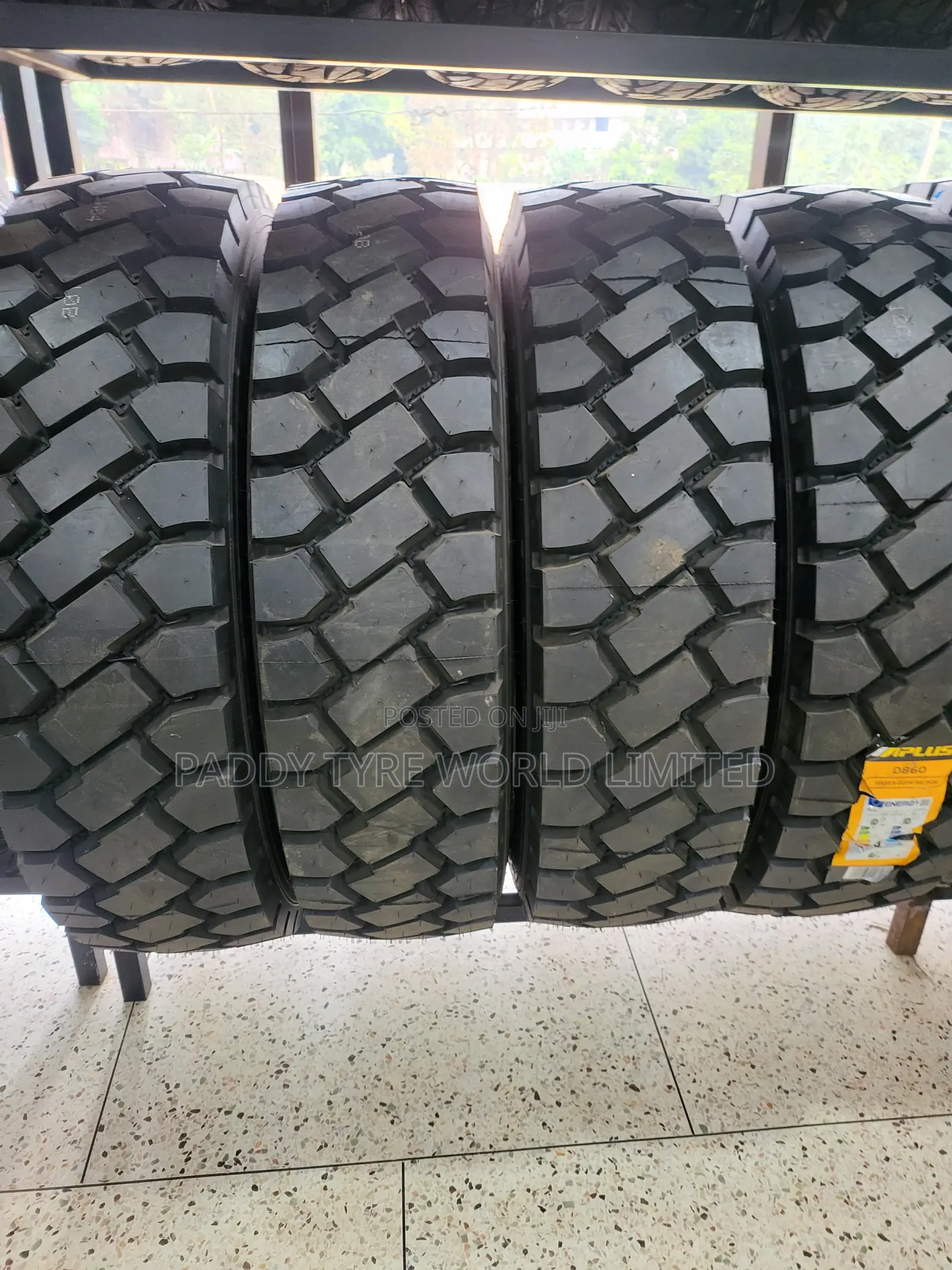 13 R22.5 Aplus D860 Tyres - Trailers, Trucks