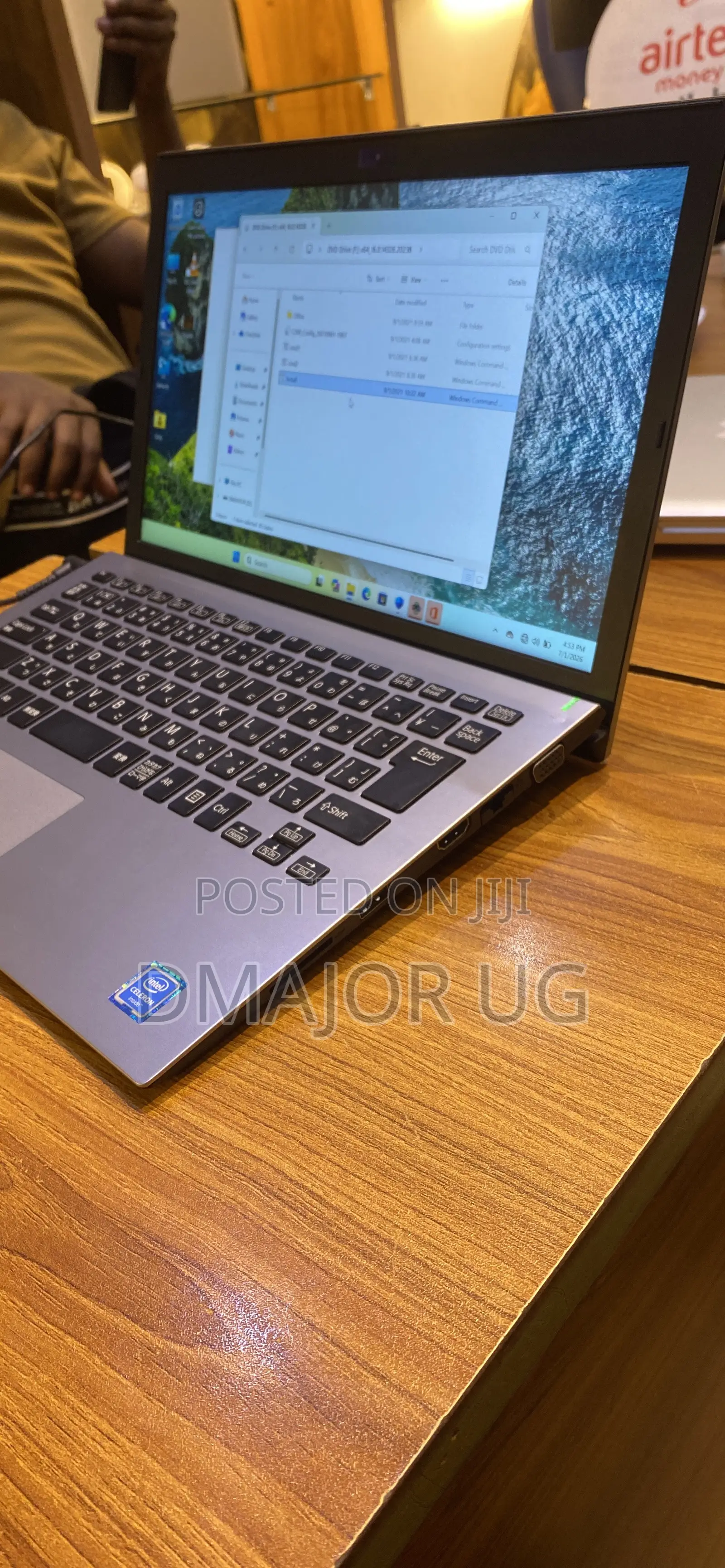 Laptop Sony VAIO F1521A 4GB Intel Celeron SSD 128GB