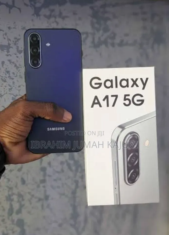 New Samsung Galaxy A17 5G 256 GB Green