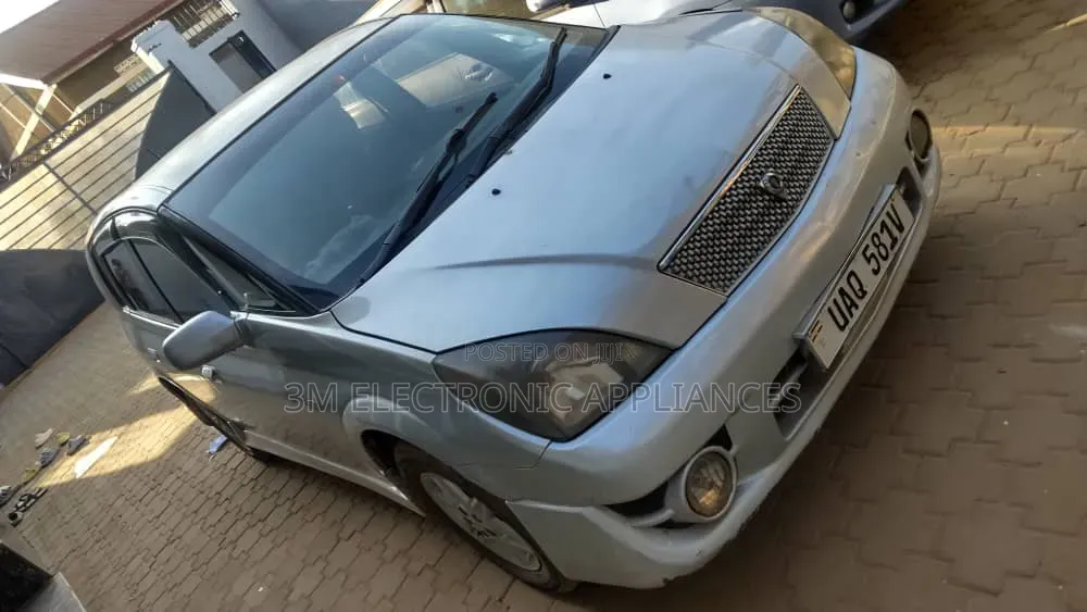 Toyota Opa 2005 Silver