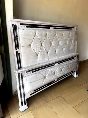 Bed 5by6 Super Hot White Colour