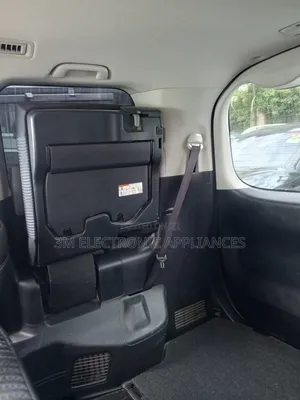 Toyota Noah 2013 Silver