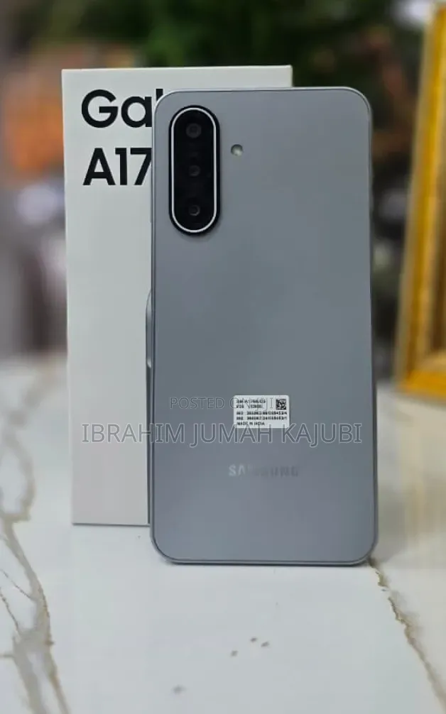 New Samsung Galaxy A17 5G 256 GB Silver
