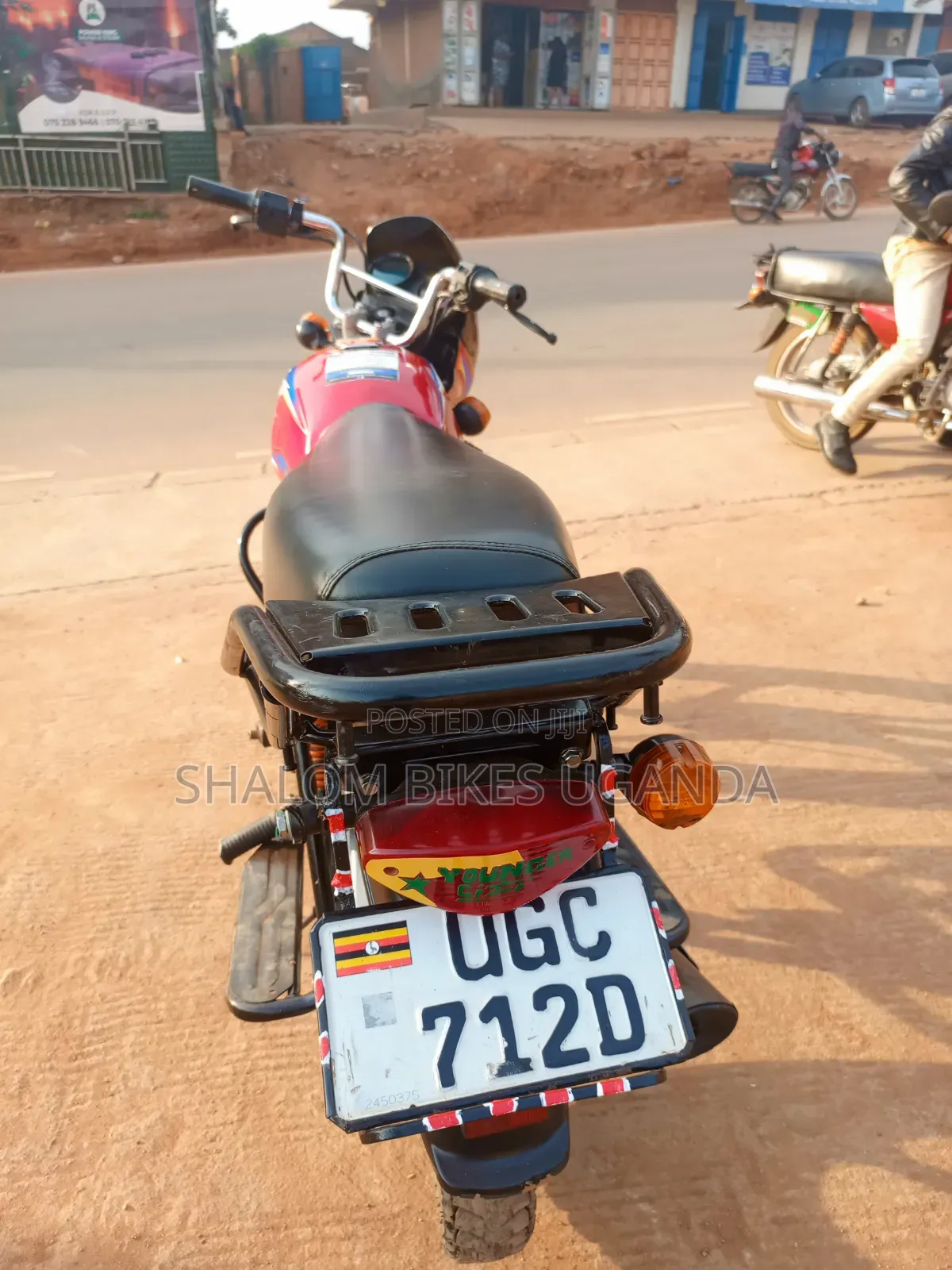 Bajaj CT 125X 2025 Red