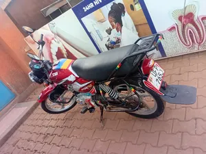 TVS HLX 125 2024 Red