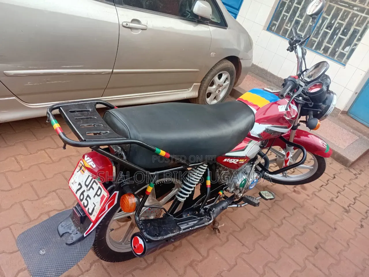 TVS HLX 125 2024 Red