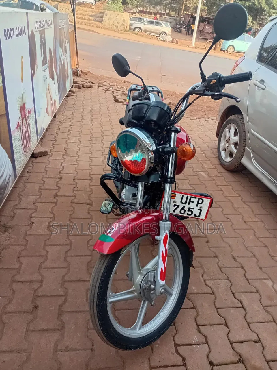 TVS HLX 125 2024 Red