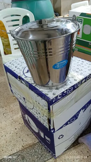 10 Liter Metallic Bucket
