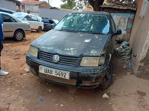 Volkswagen Polo 2000 Black