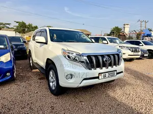 Toyota Land Cruiser Prado 2017 White