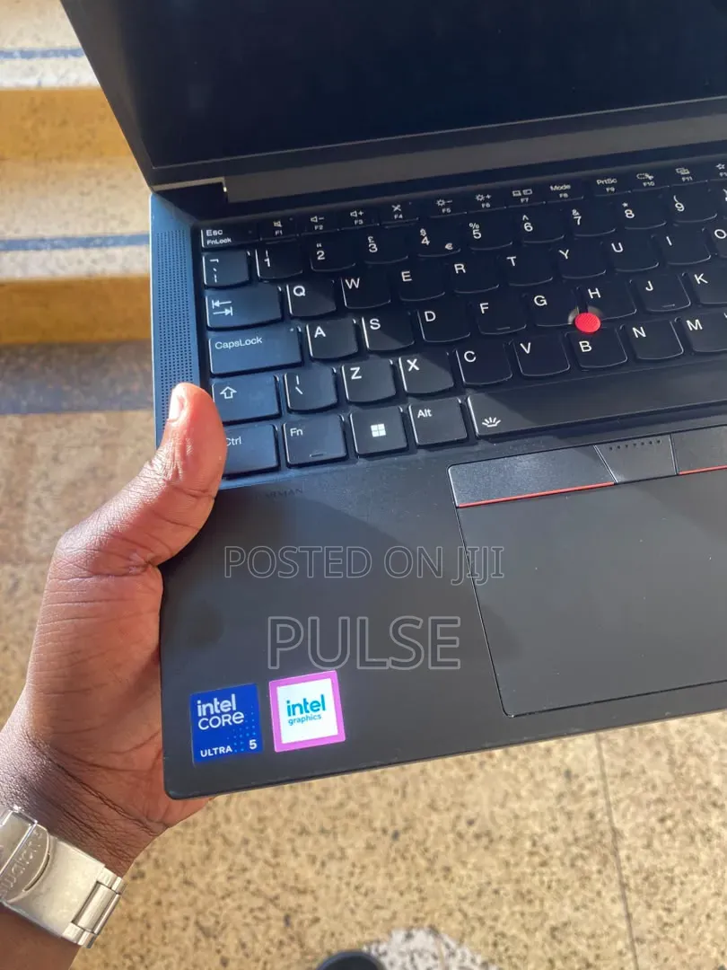 Laptop Lenovo ThinkPad E14 Gen 6 8GB Intel Core Ultra 5 SSD 512GB