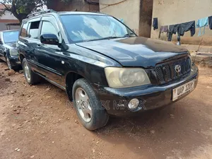 Toyota Kluger 2002 Black