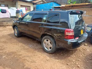 Toyota Kluger 2002 Black