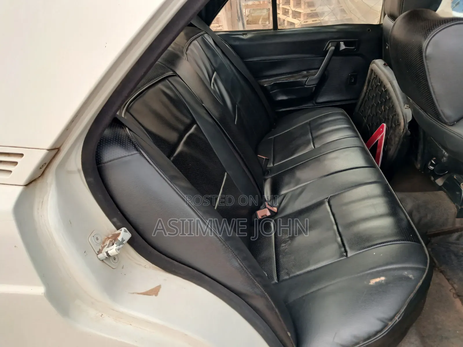 Mercedes-Benz 190E 1995 White