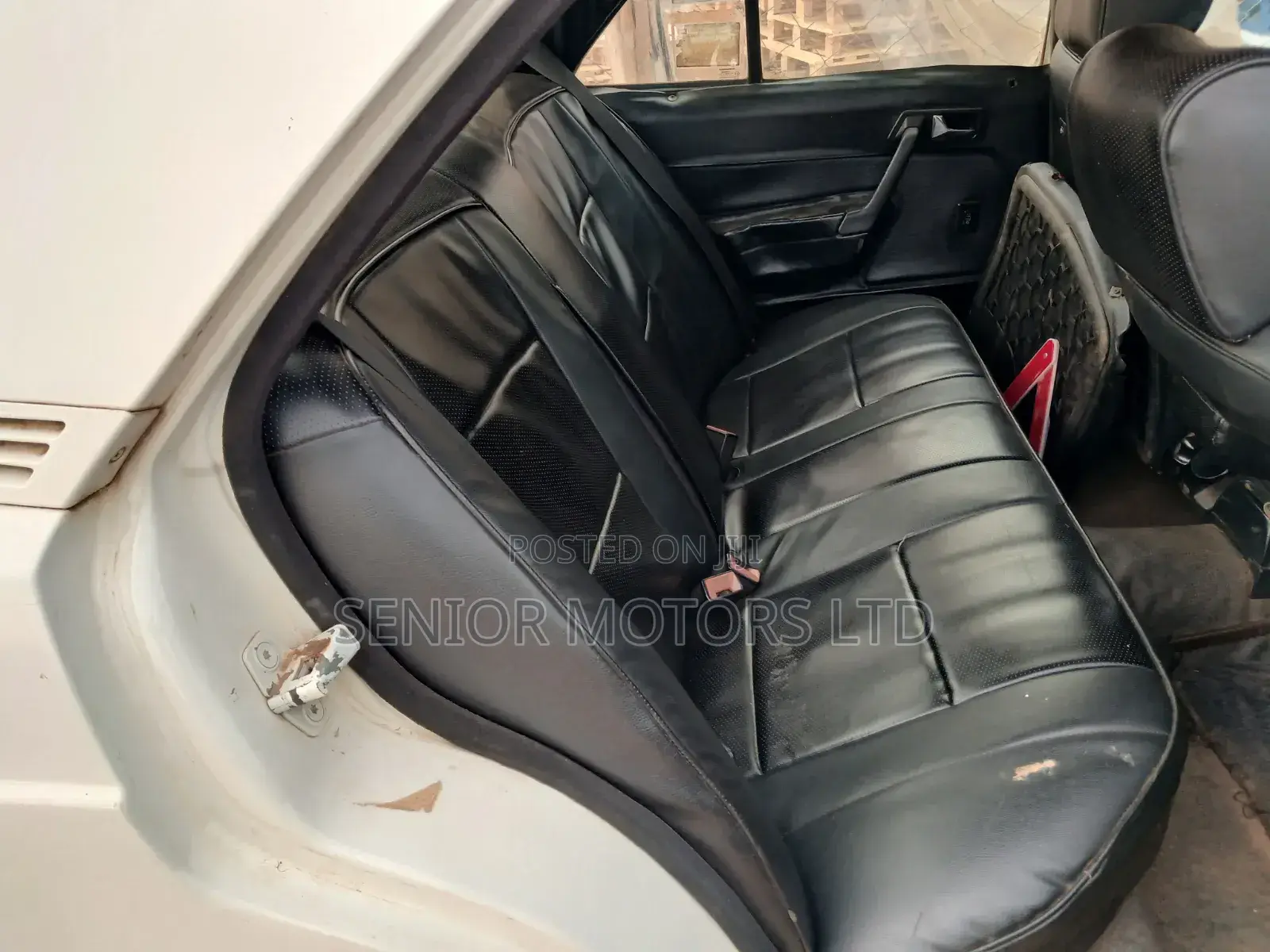 Mercedes-Benz 190E 1995 White