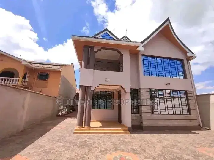 4bdrm Duplex in Makindye, Central Division for rent