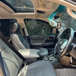 Toyota Land Cruiser 4.5 V8 GX-R 2014 Gray
