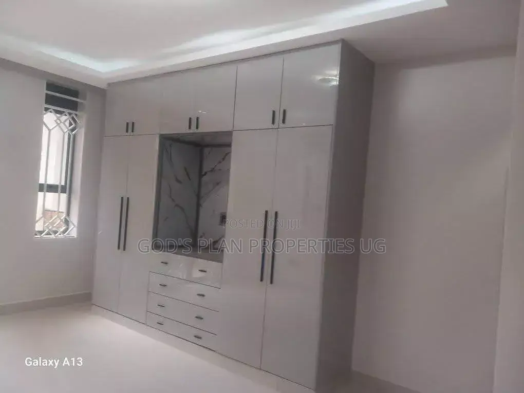 3bdrm Apartment in Bunga Estate, Central Division for rent