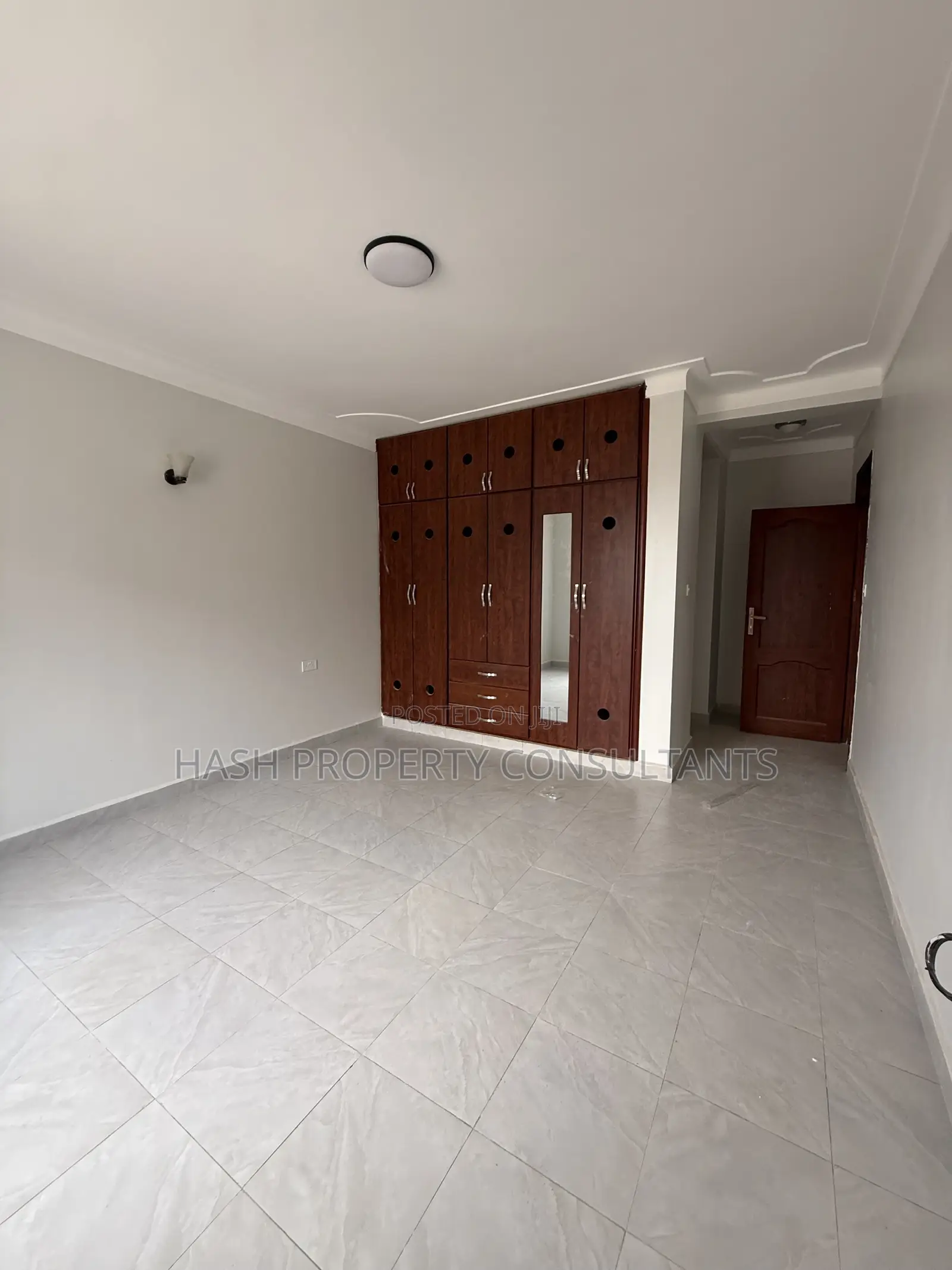 3bdrm Apartment in Bunga, Central Division for rent