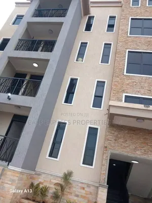 3bdrm Block of Flats in Kansanga Estate, Central Division for rent