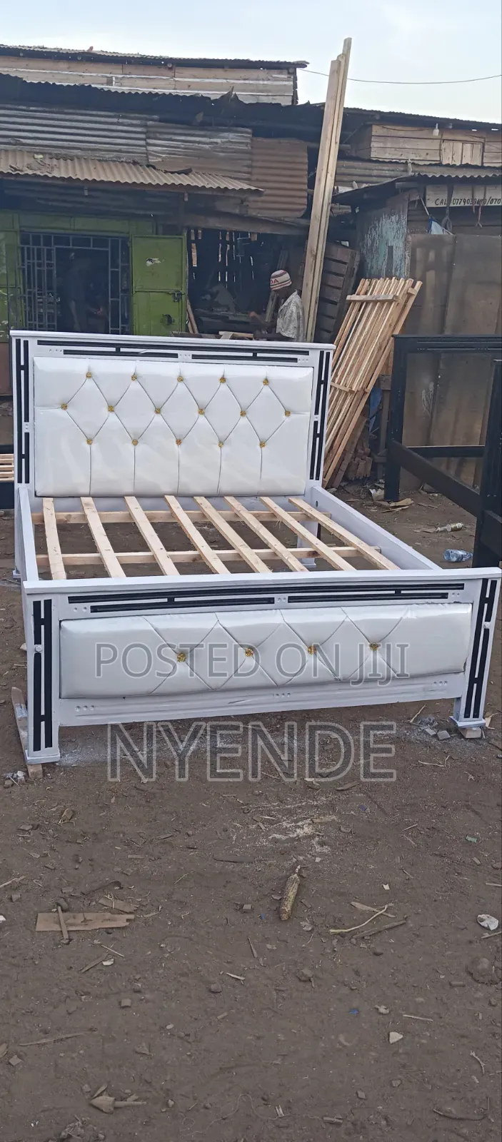 Good Morden Furniture Shop
