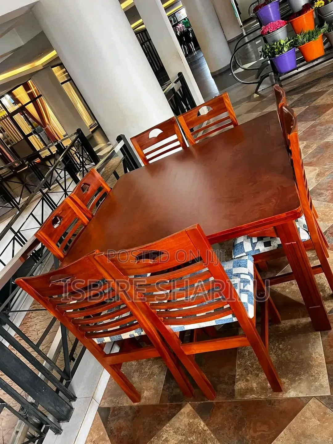 6seater Dining Table Mahogany Color