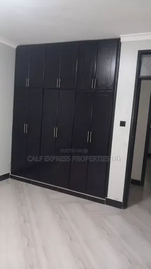 3bdrm Apartment in Mengo Estate, Central Division for rent