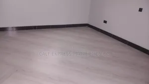 3bdrm Apartment in Mengo Estate, Central Division for rent