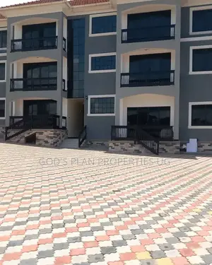 3bdrm Apartment in Mengo Estate, Central Division for rent