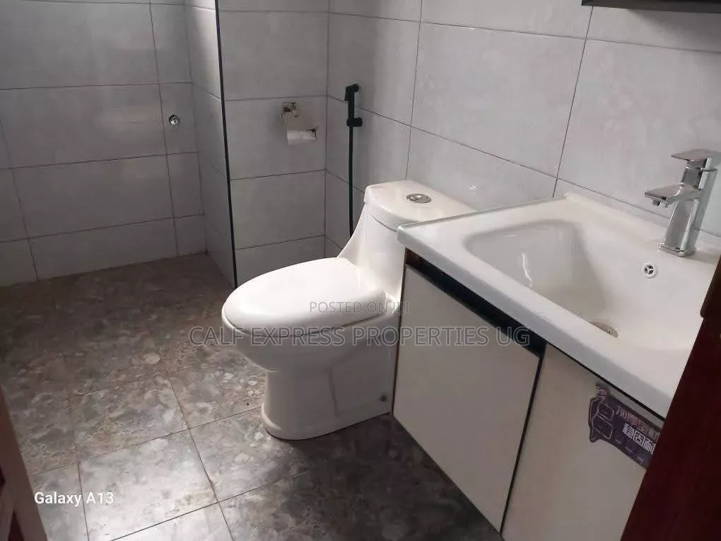 2bdrm Apartment in Lubaga Estate, Central Division for rent