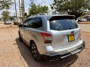 Subaru Forester 2015 Silver