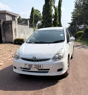 Toyota Wish 2009 White