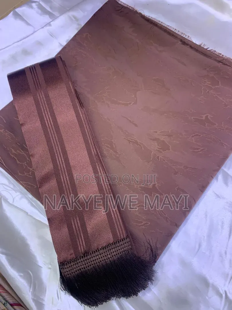 Good Materials for Gomesi