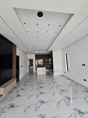 3bdrm Apartment in Muyenga Bukasa, Central Division for rent