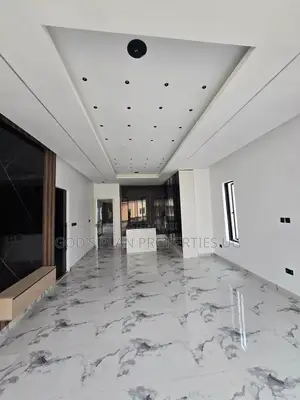 3bdrm Apartment in Muyenga Bukasa, Central Division for rent