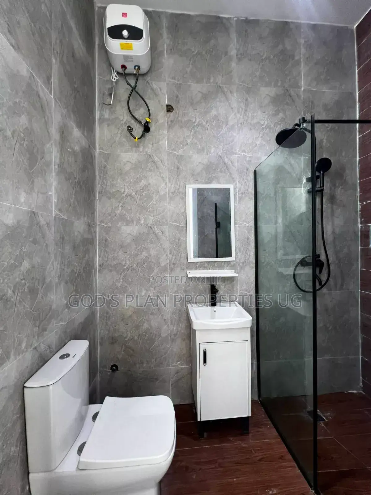3bdrm Apartment in Muyenga Bukasa, Central Division for rent