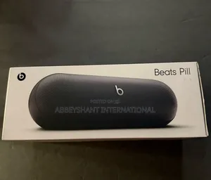 Beats Pill Portable Wireless Speaker in Black