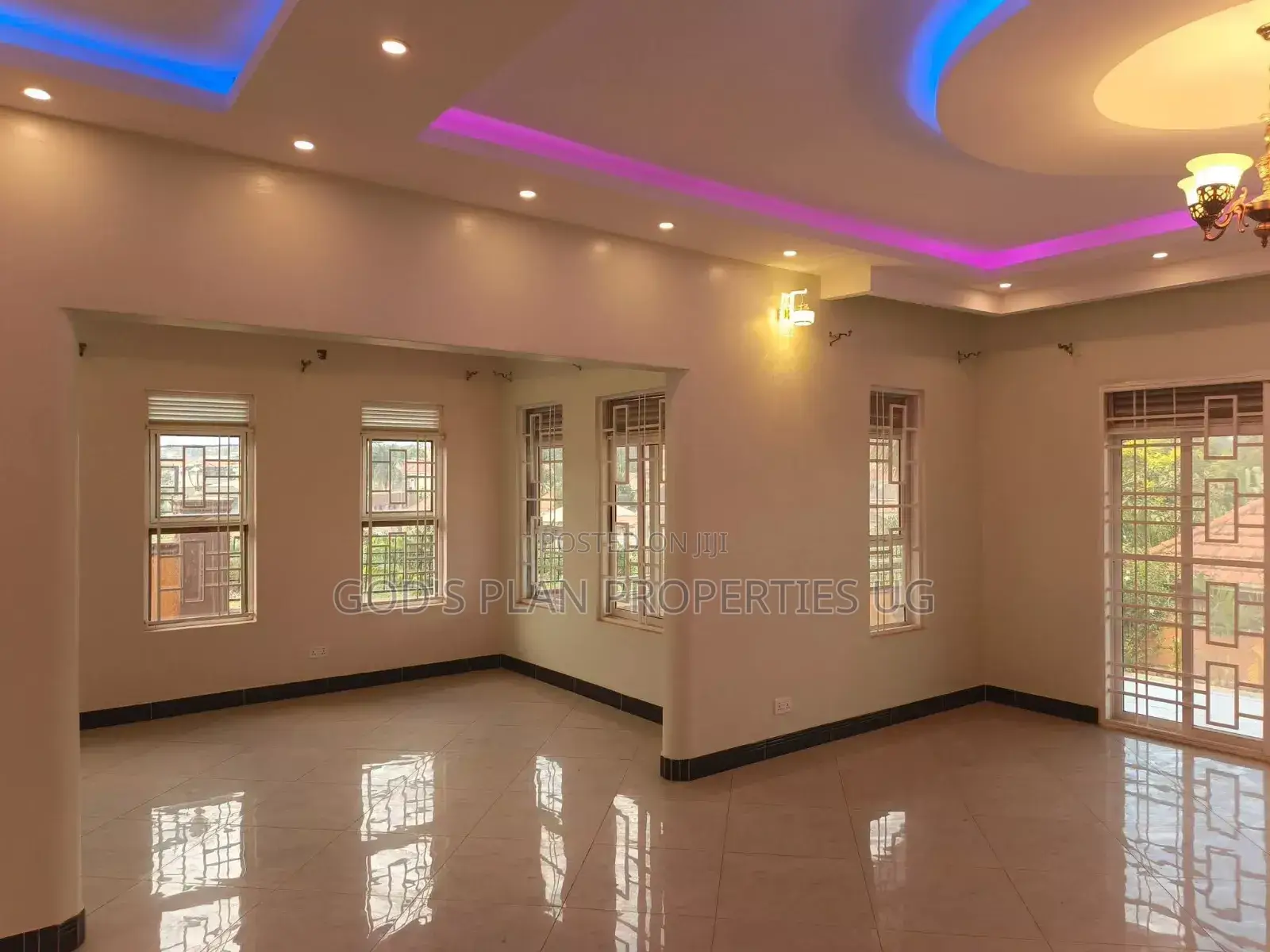 5bdrm Duplex in Bugolobi Estate, Central Division for rent