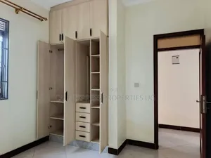 2bdrm Apartment in Bugolobi Estate, Central Division for rent