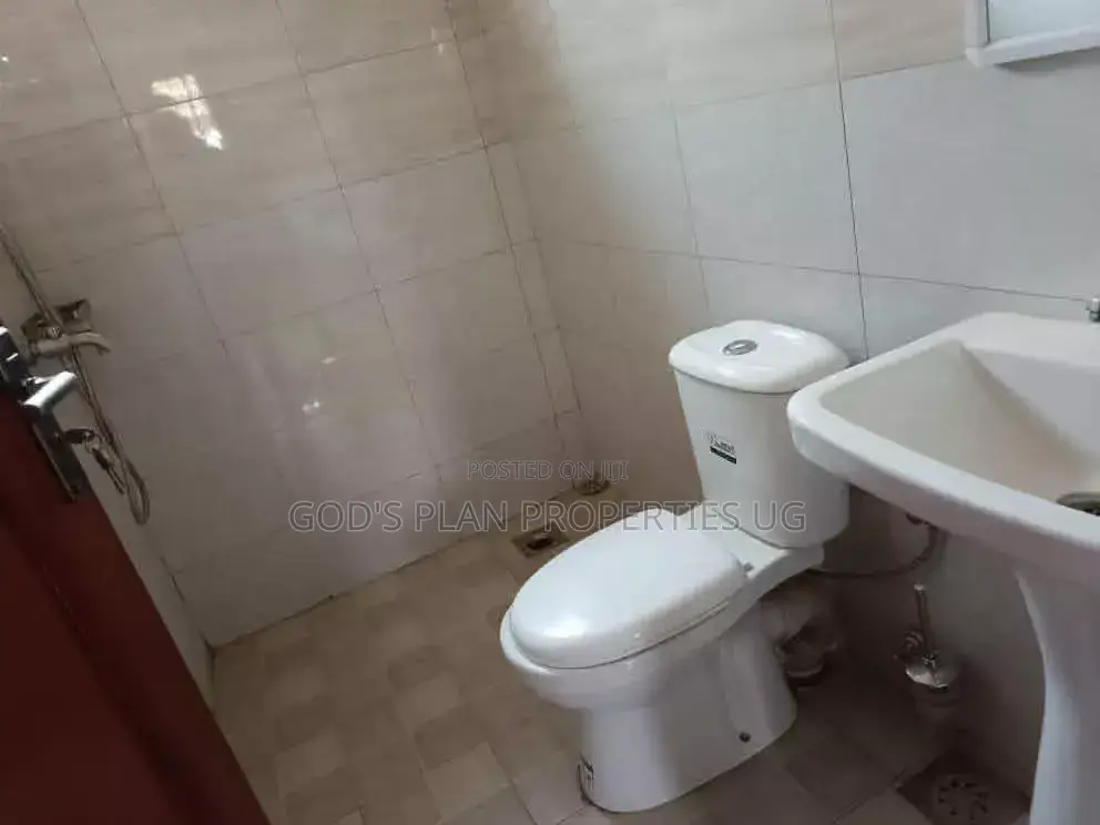 2bdrm Apartment in Bugolobi Estate, Central Division for rent