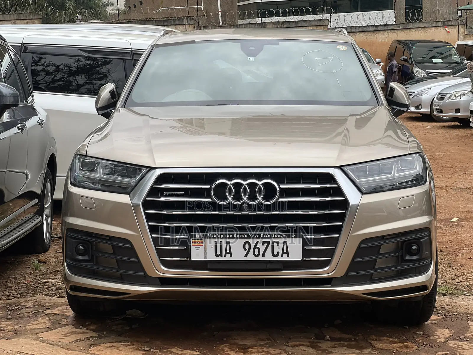 Audi Q7 2017 Gold