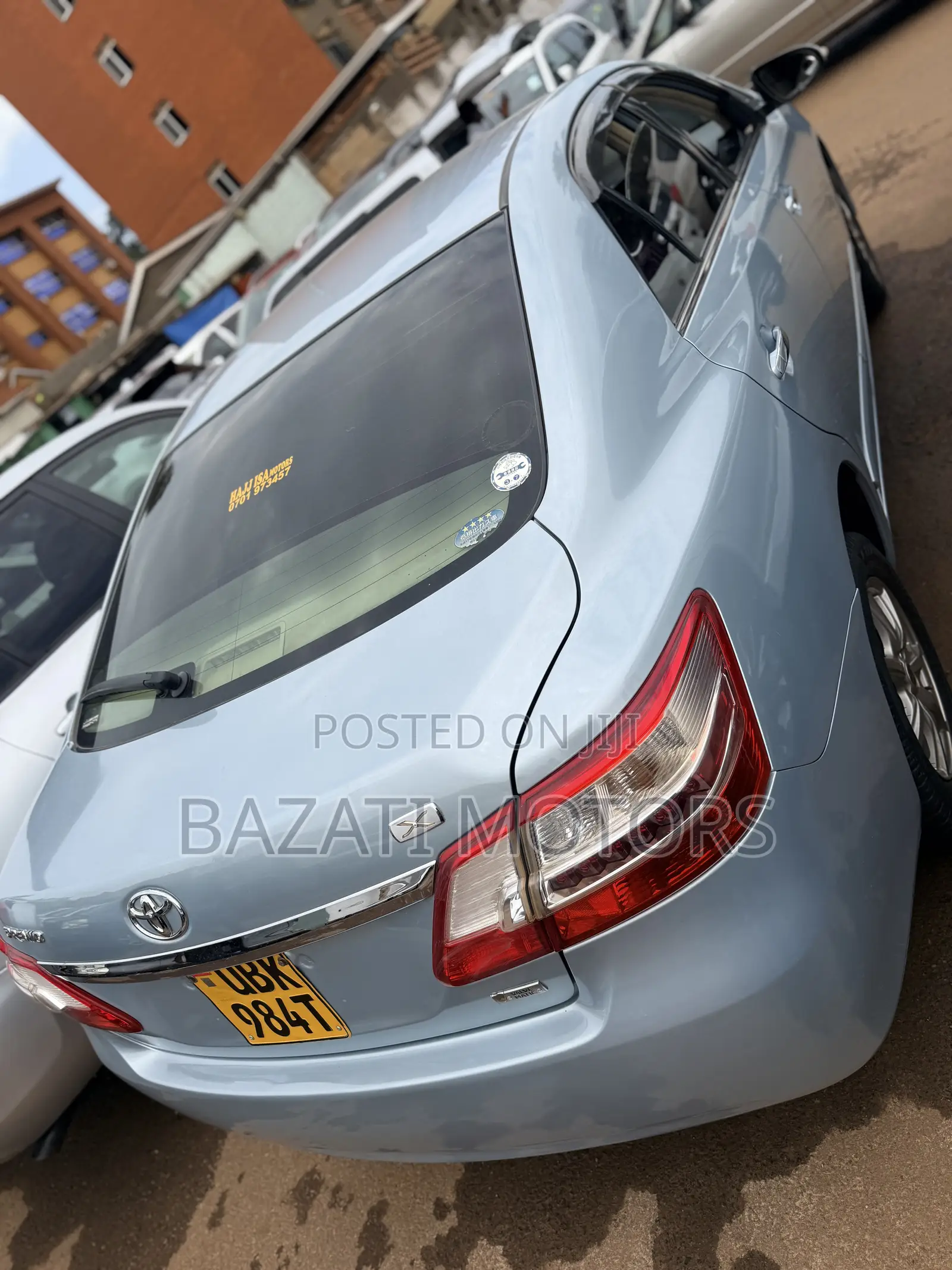 Toyota Premio 2013 Silver